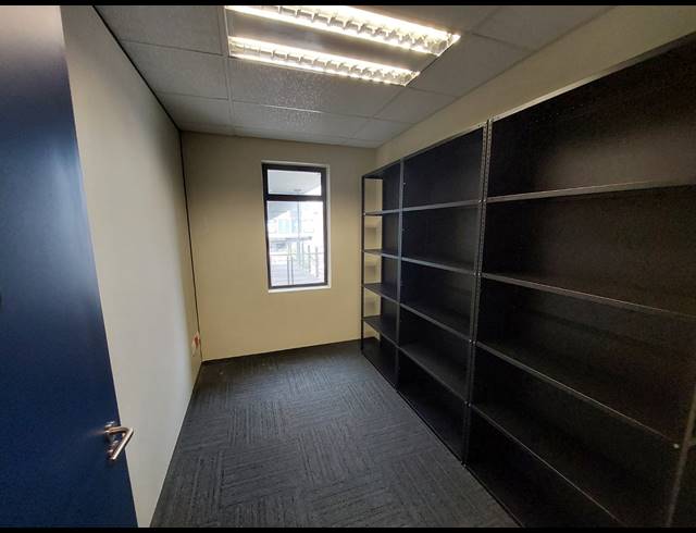 431M² OFFICE TO LET IN BEDFORDVIEW